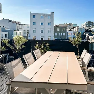 Modern Centrum Met Enorm Dakterras Appartement Oostende